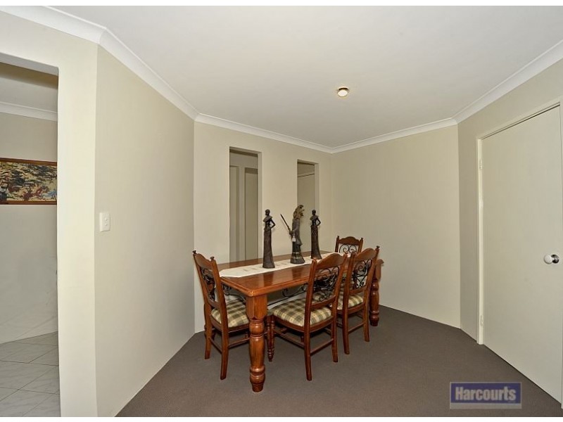 17 Tamarisk Drive, Halls Head WA 6210