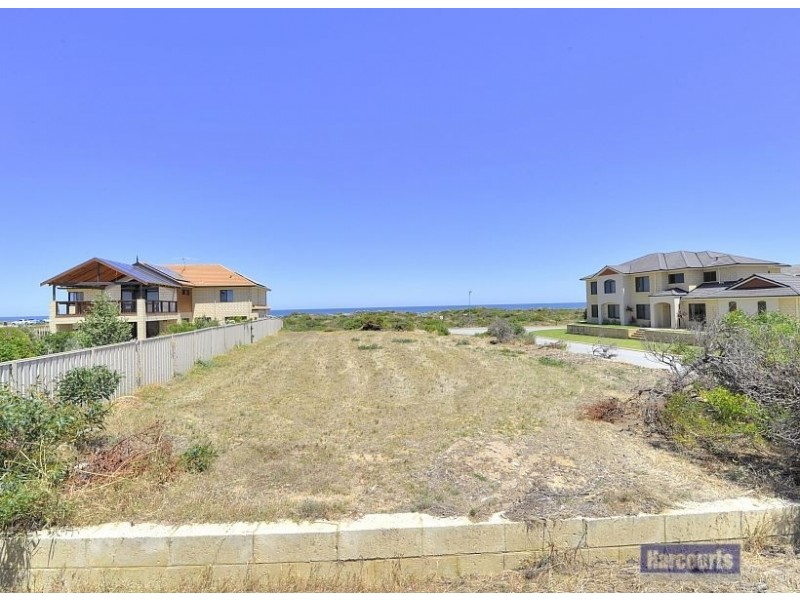 7 Abeona Parade, Madora Bay WA 6210