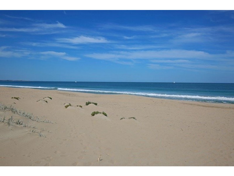 27 Singleton Beach Rd, Singleton WA 6175