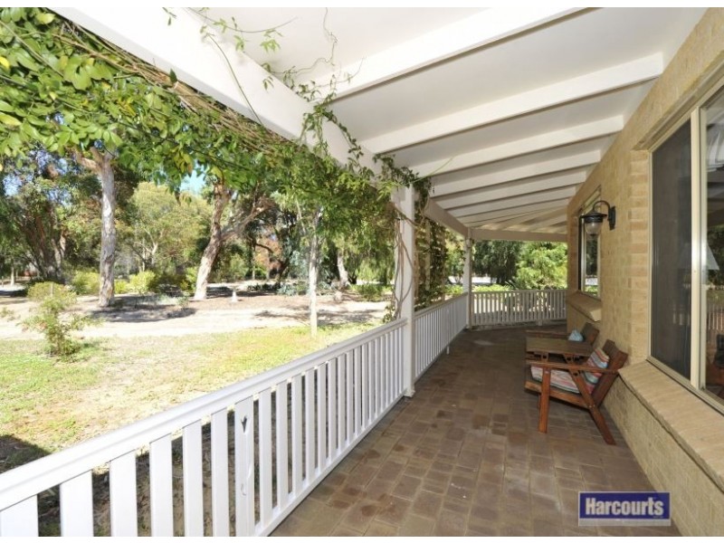 31 Nutbush Avenue, Falcon WA 6210