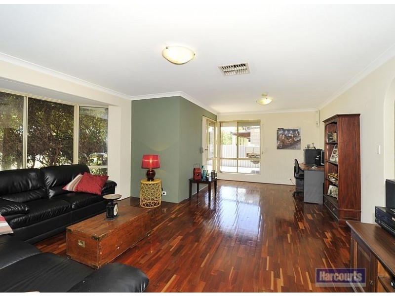 18 Teranca Road, Greenfields WA 6210