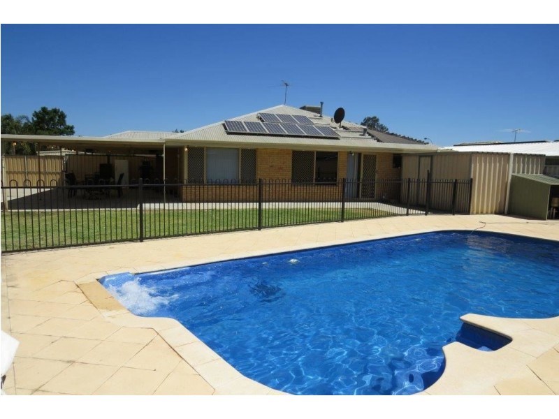 41 Bodicoat Drive, Brookdale WA 6112