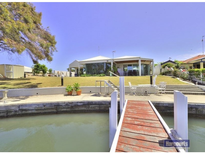 2 Warren Place, Dudley Park WA 6210
