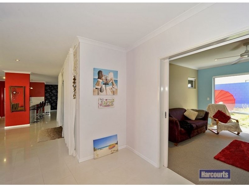 5 Agonis Way, Wannanup WA 6210