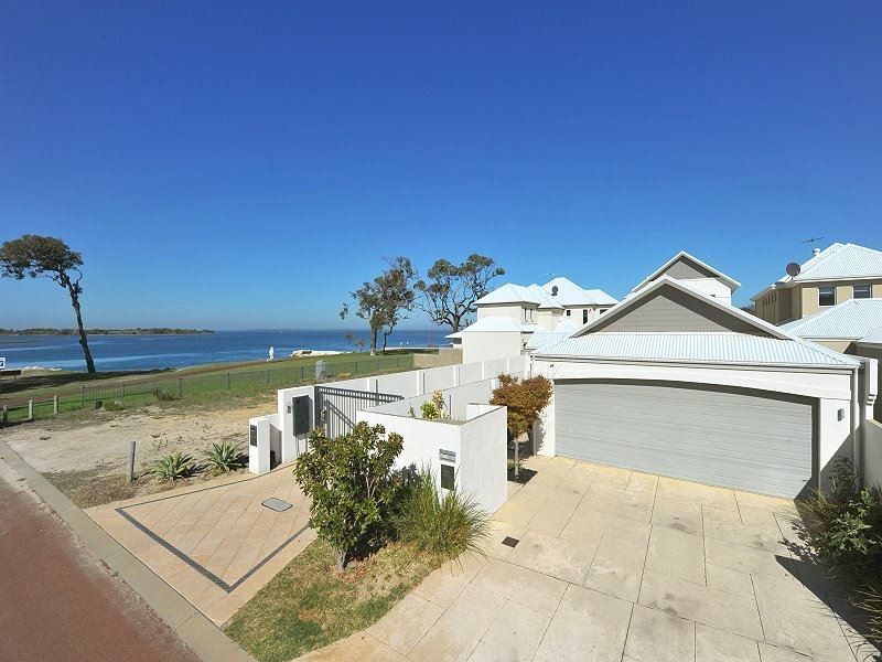 32 Harbour Retreat, Erskine WA 6210