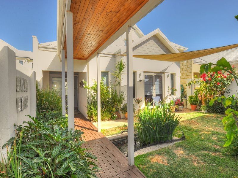 32 Harbour Retreat, Erskine WA 6210