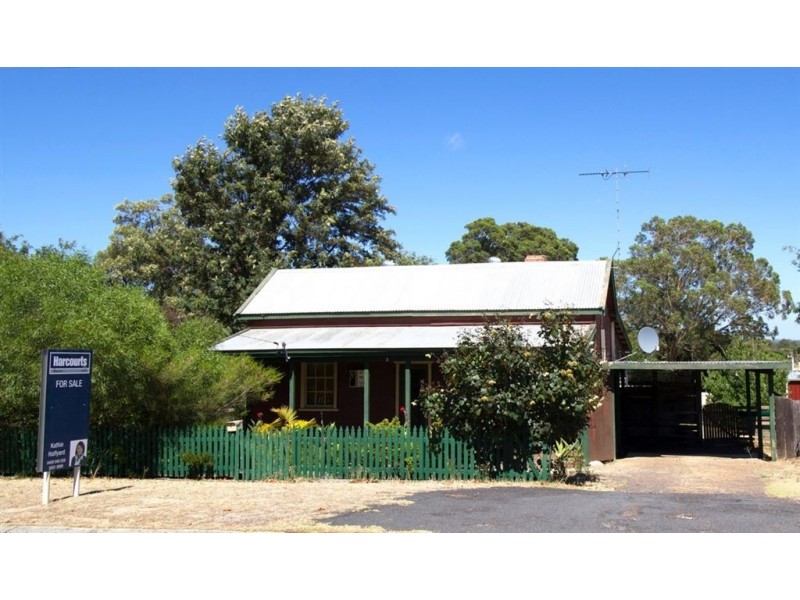 3 Barrington Knight Road, Yarloop WA 6218