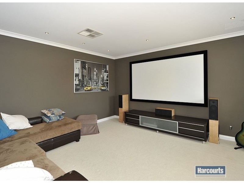 49 Karon Vista, Halls Head WA 6210