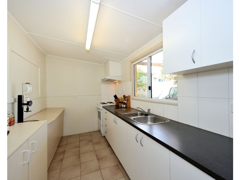 33 Eacott street, Mandurah WA 6210