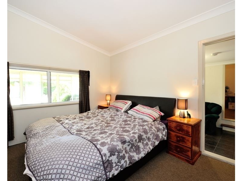 33 Eacott street, Mandurah WA 6210