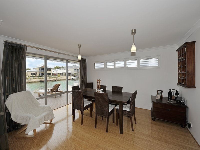 17 Gael Place, Dudley Park WA 6210