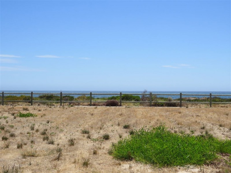 48 Ronsard Drive, San Remo WA 6210