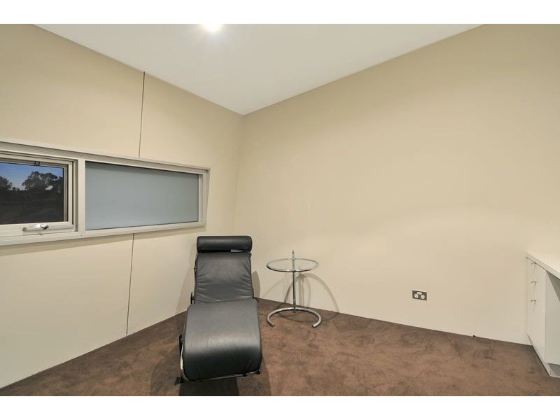 7 Prestwick Green, Meadow Springs WA 6210