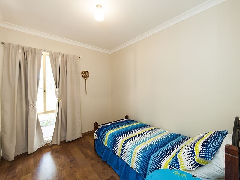 128 Armstrong Hills Drive, Lake Clifton WA 6215