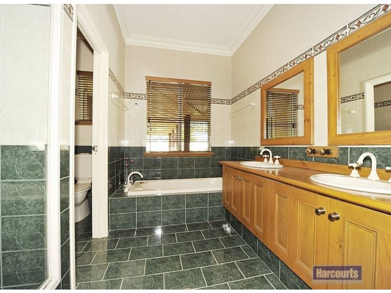 2 Carrick Cross, Greenfields WA 6210