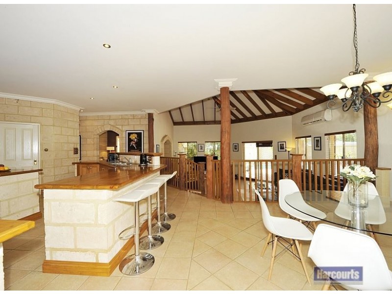 2 Carrick Cross, Greenfields WA 6210