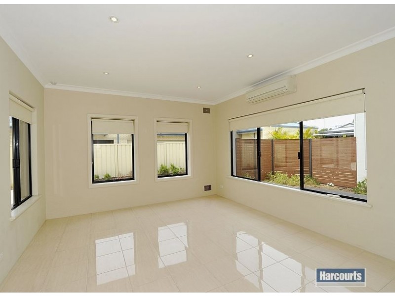 2/71B Ormsby Terrace, Mandurah WA 6210