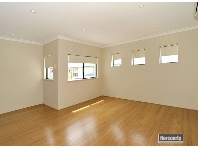 2/71B Ormsby Terrace, Mandurah WA 6210