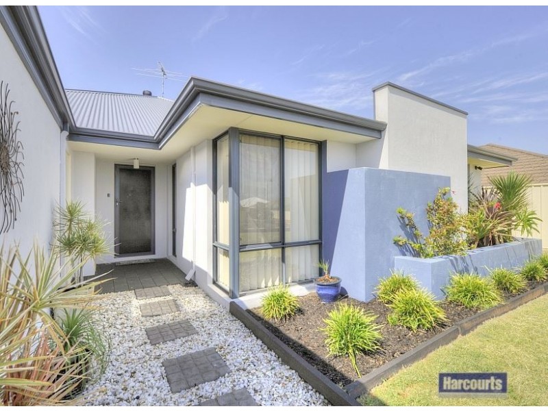17 Woorabinda Rise, Lakelands WA 6180