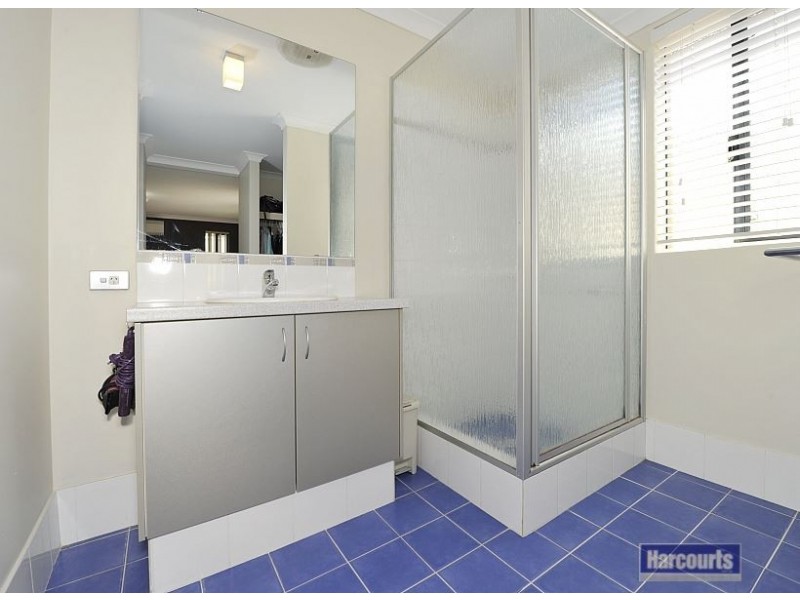 17 Woorabinda Rise, Lakelands WA 6180