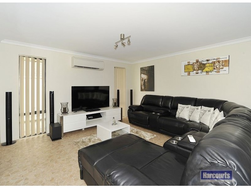 17 Woorabinda Rise, Lakelands WA 6180