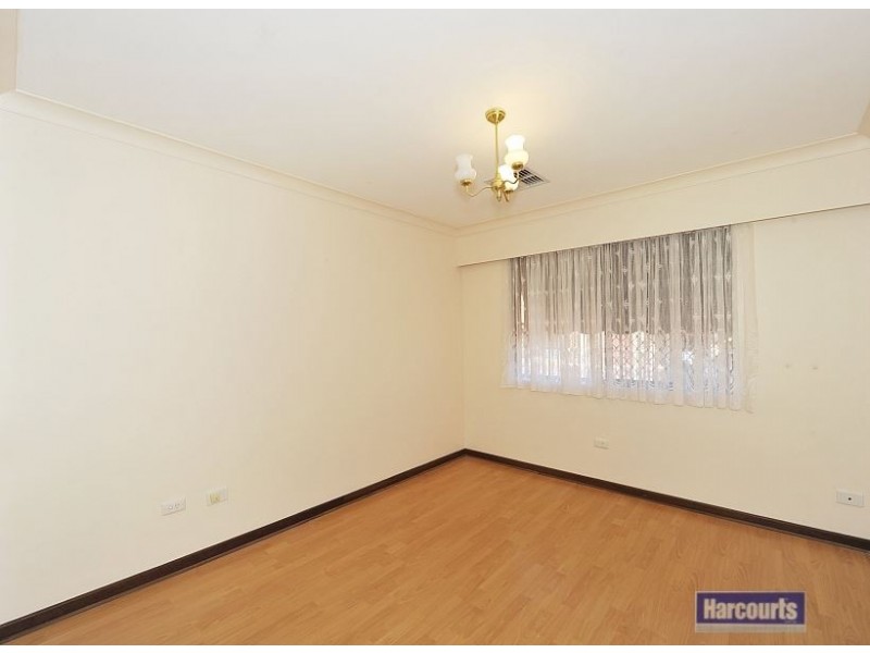 10/12 Creery Street, Dudley Park WA 6210