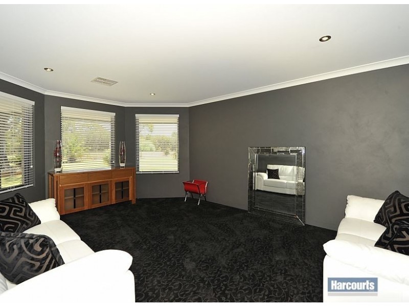 20 Big Lake View, Barragup WA 6209