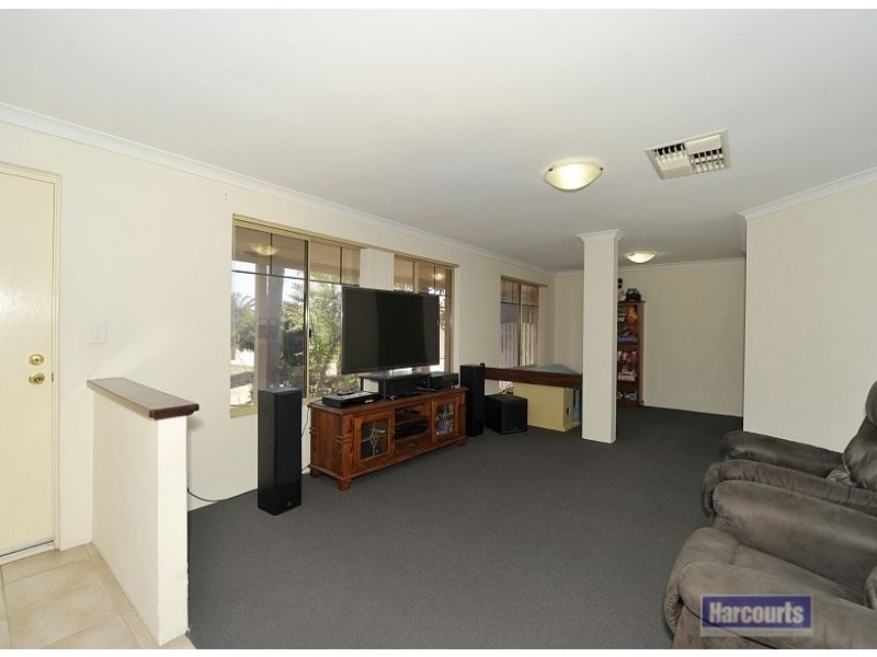 8 Nymans Court, Erskine WA 6210