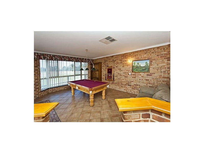 143 James Road, Hamel WA 6215