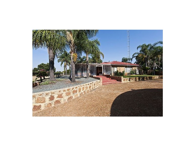 143 James Road, Hamel WA 6215