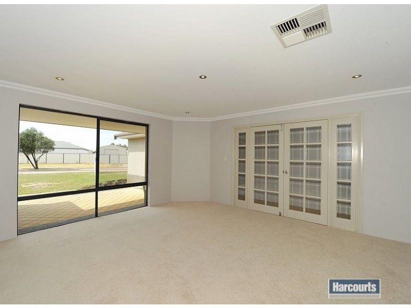 103 Pebble Beach Blvd, Meadow Springs WA 6210