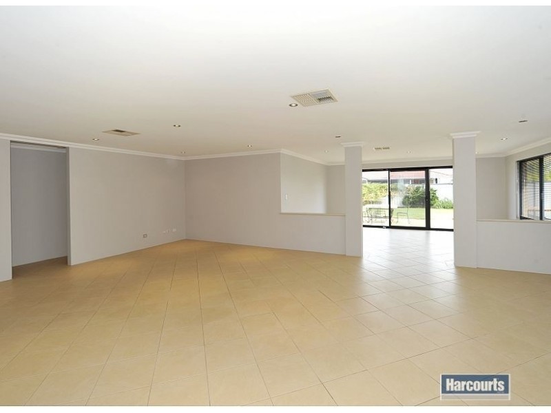 103 Pebble Beach Blvd, Meadow Springs WA 6210