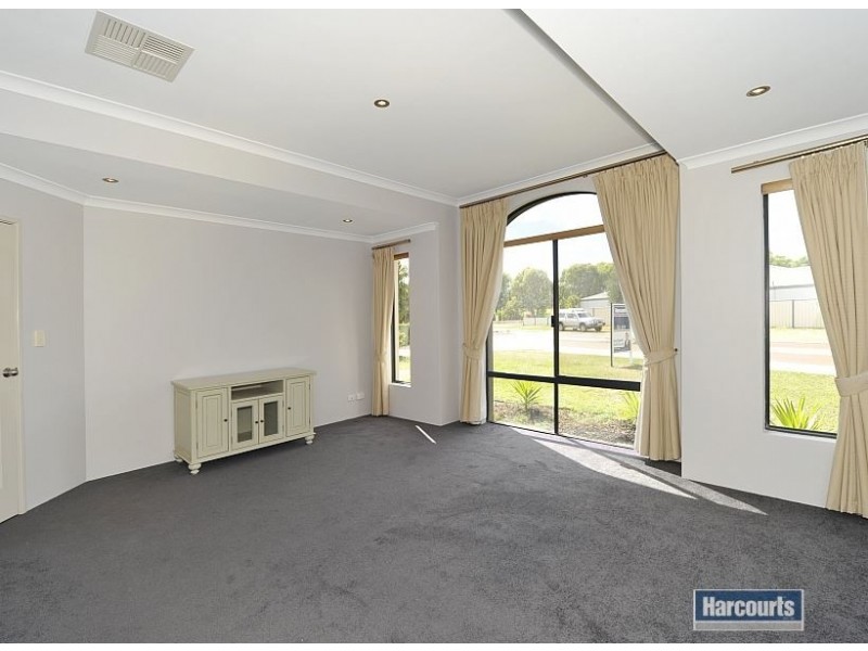 103 Pebble Beach Blvd, Meadow Springs WA 6210