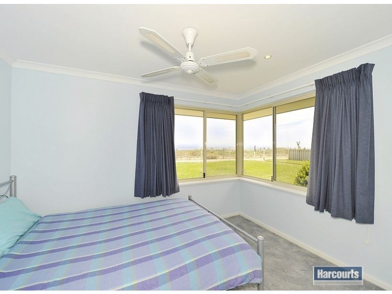 50 Ronsard Drive, San Remo WA 6210
