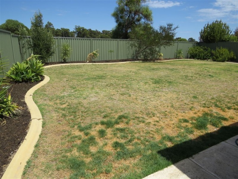 94 Moondyne Ramble, Ravenswood WA 6208