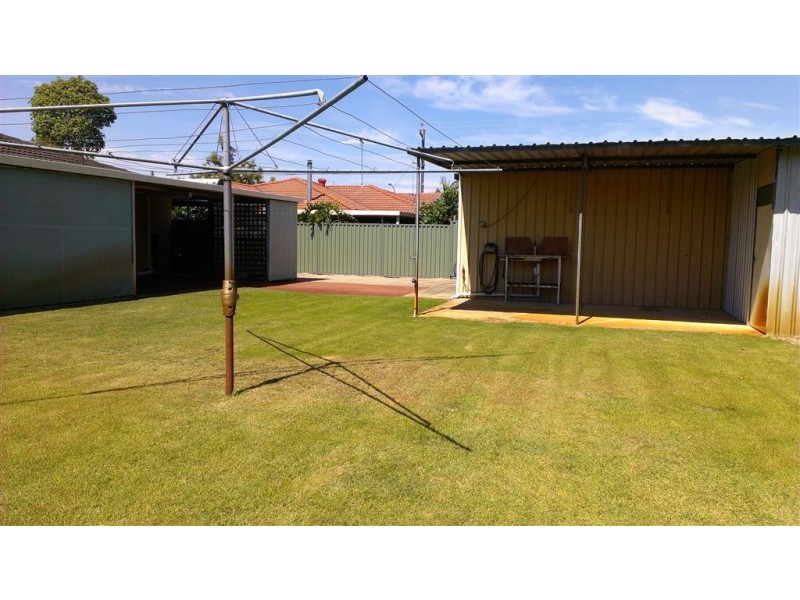 31 Doongin Road, Greenfields WA 6210
