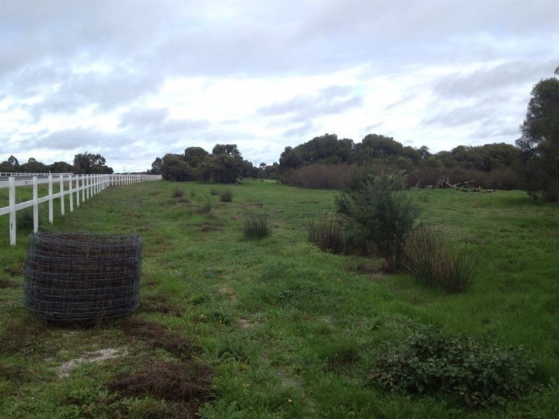 Lot 523 Dirkhartog Drive, Nambeelup WA 6207