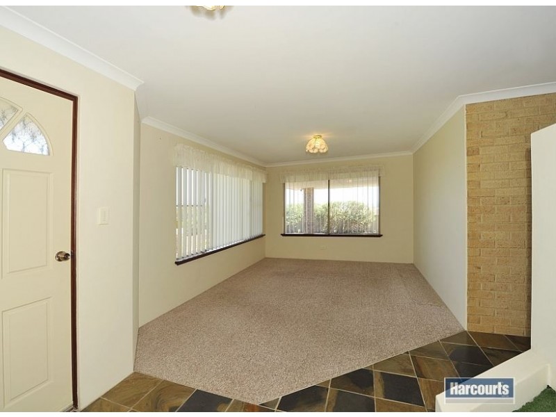 15 Jacana Way, Halls Head WA 6210