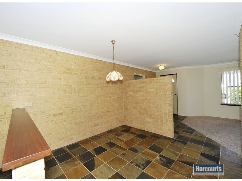 15 Jacana Way, Halls Head WA 6210