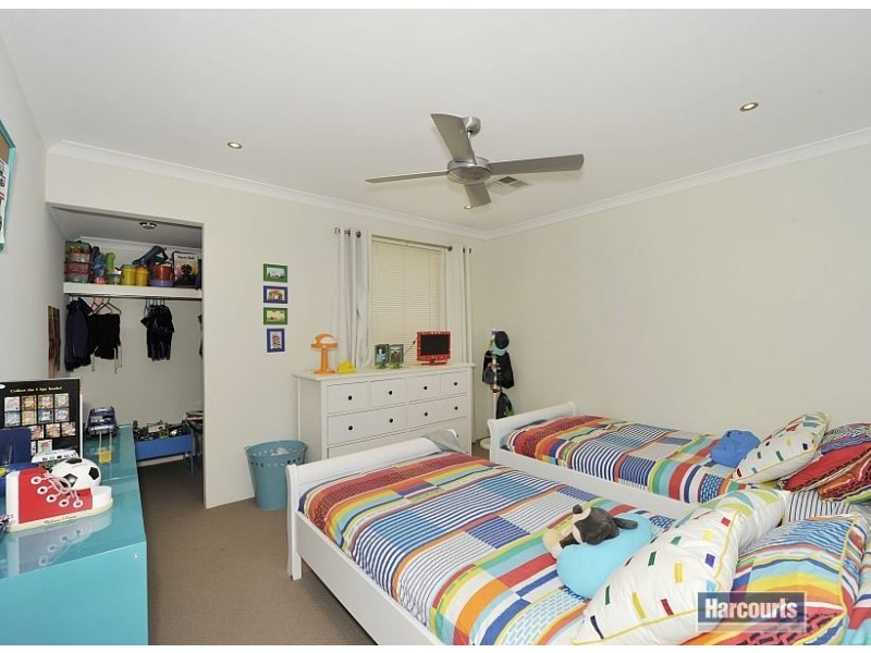 13 Cohen Vista, Lakelands WA 6180