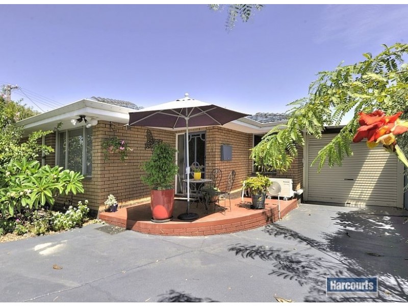 77 Leslie Street, Dudley Park WA 6210