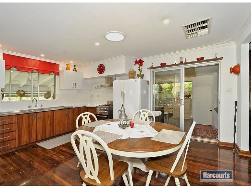 77 Leslie Street, Dudley Park WA 6210