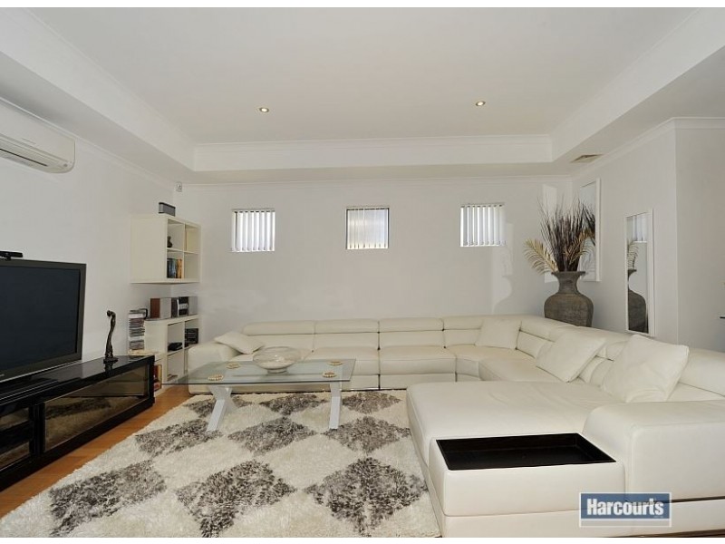 31 George Street, Mandurah WA 6210