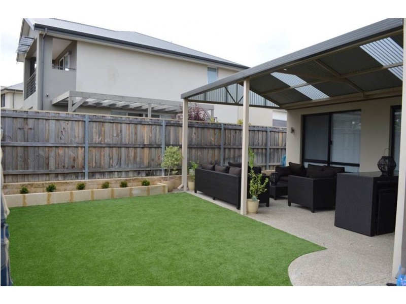 10 Malone Loop, Meadow Springs WA 6210