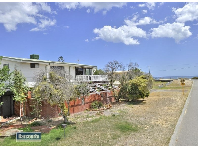 3 Cook Street, Silver Sands WA 6210