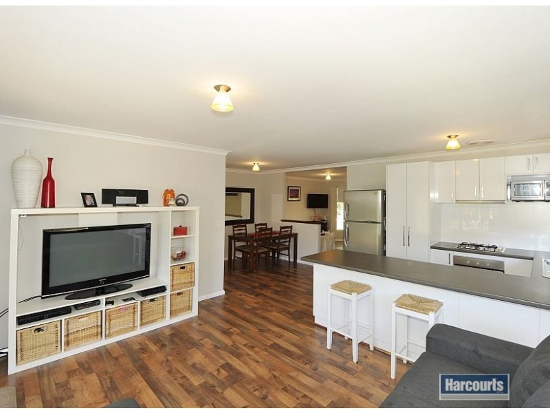 44 Waldron Boulevard, Greenfields WA 6210