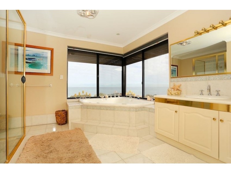 64 Hickman Road, Silver Sands WA 6210