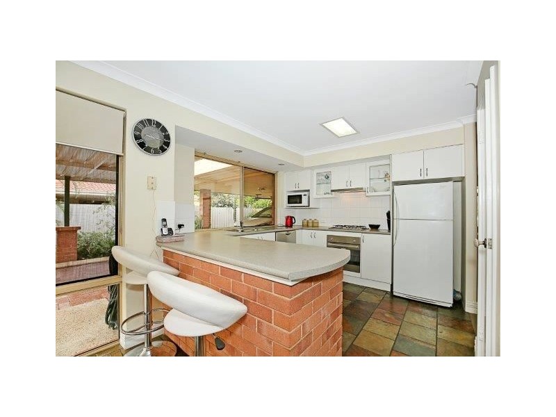 10 Sedgemere Terrace, Erskine WA 6210