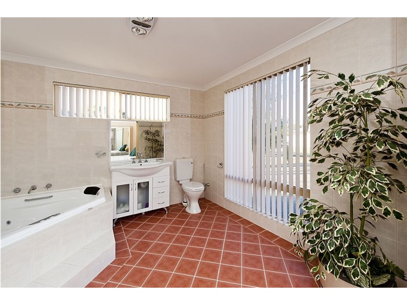 2 Tuart Court, Preston Beach WA 6215