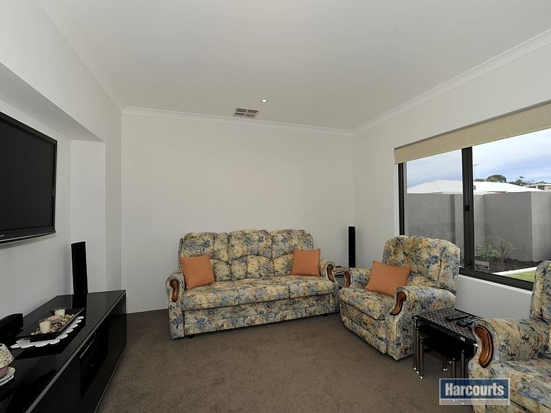 3 Bee Way, Falcon WA 6210
